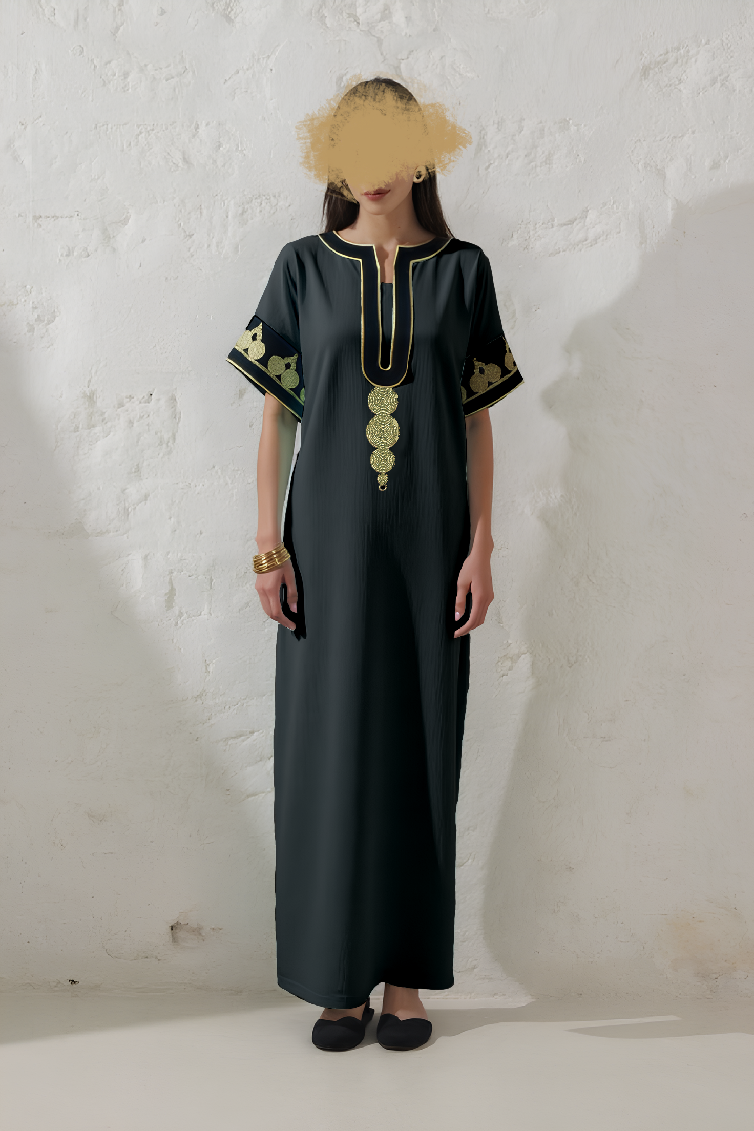 Robe Riya – Détail Brodé Élégant